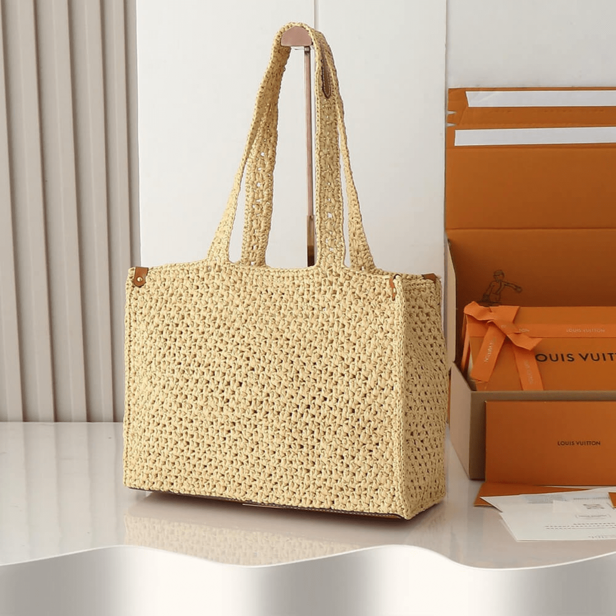 Louis Vuitton – By The Pool Raffia Onthego MM (M24723)