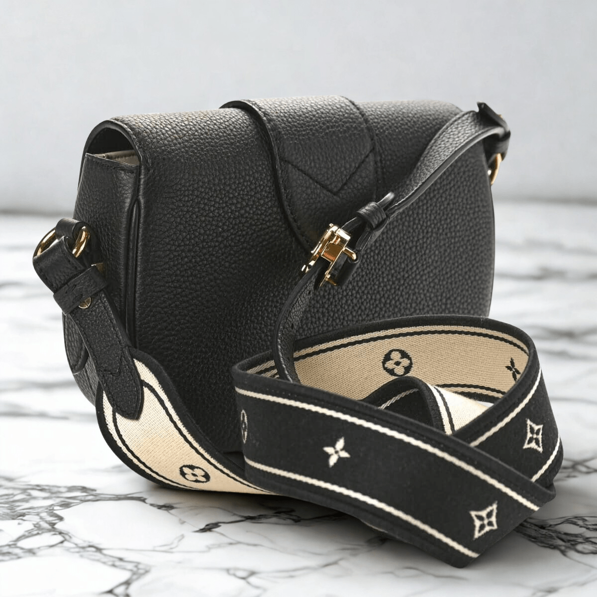 Louis Vuitton – Pont 9 Soft MM Tasche
