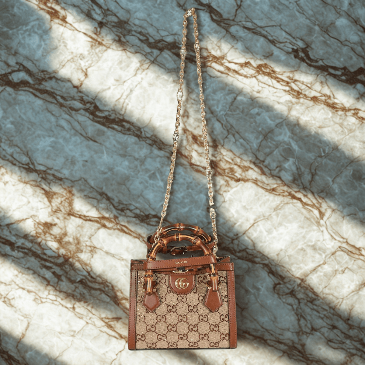 Gucci Diana Kleine Tote Tasche mit Kristallen