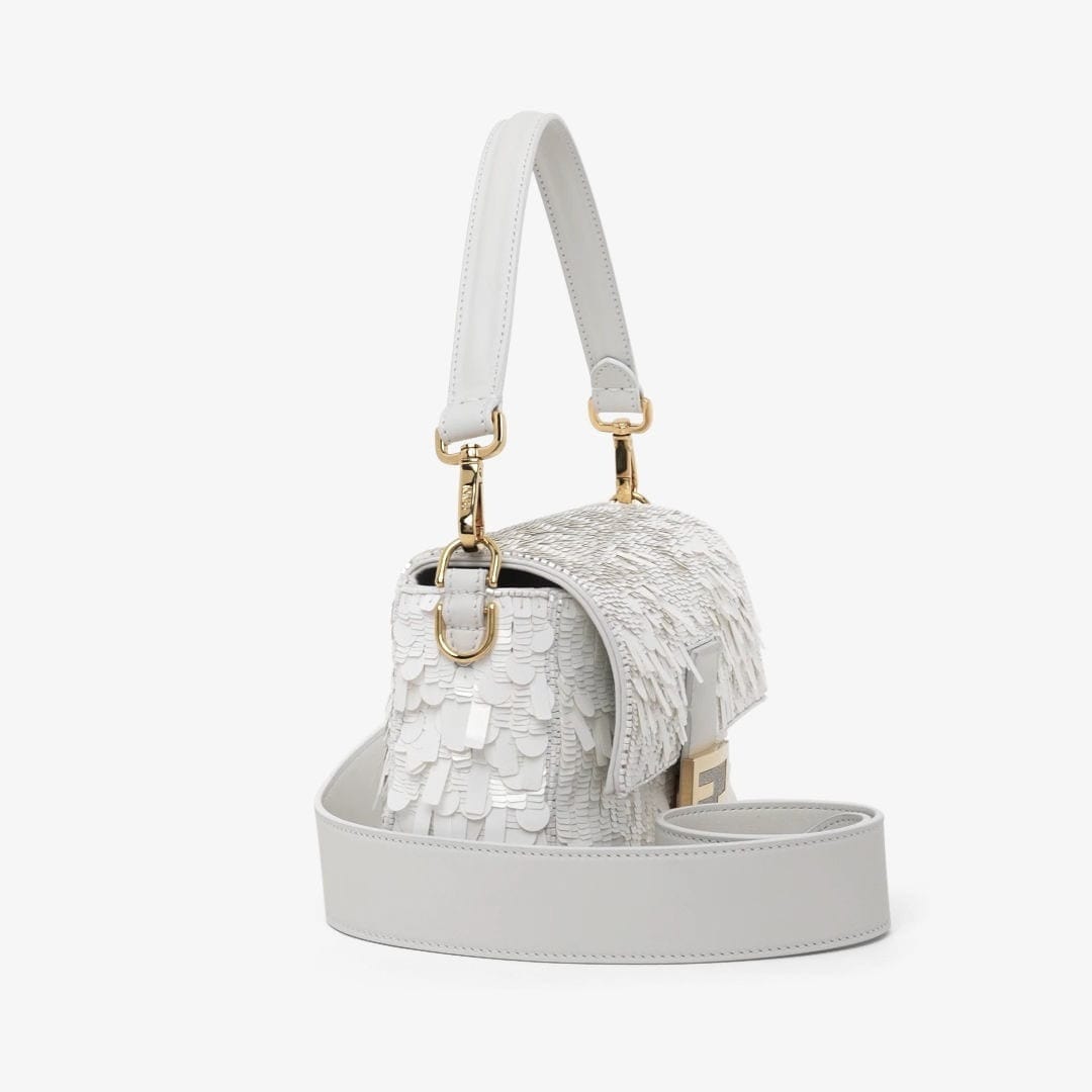 Fendi White Sequin und Leder Baguette Tasche