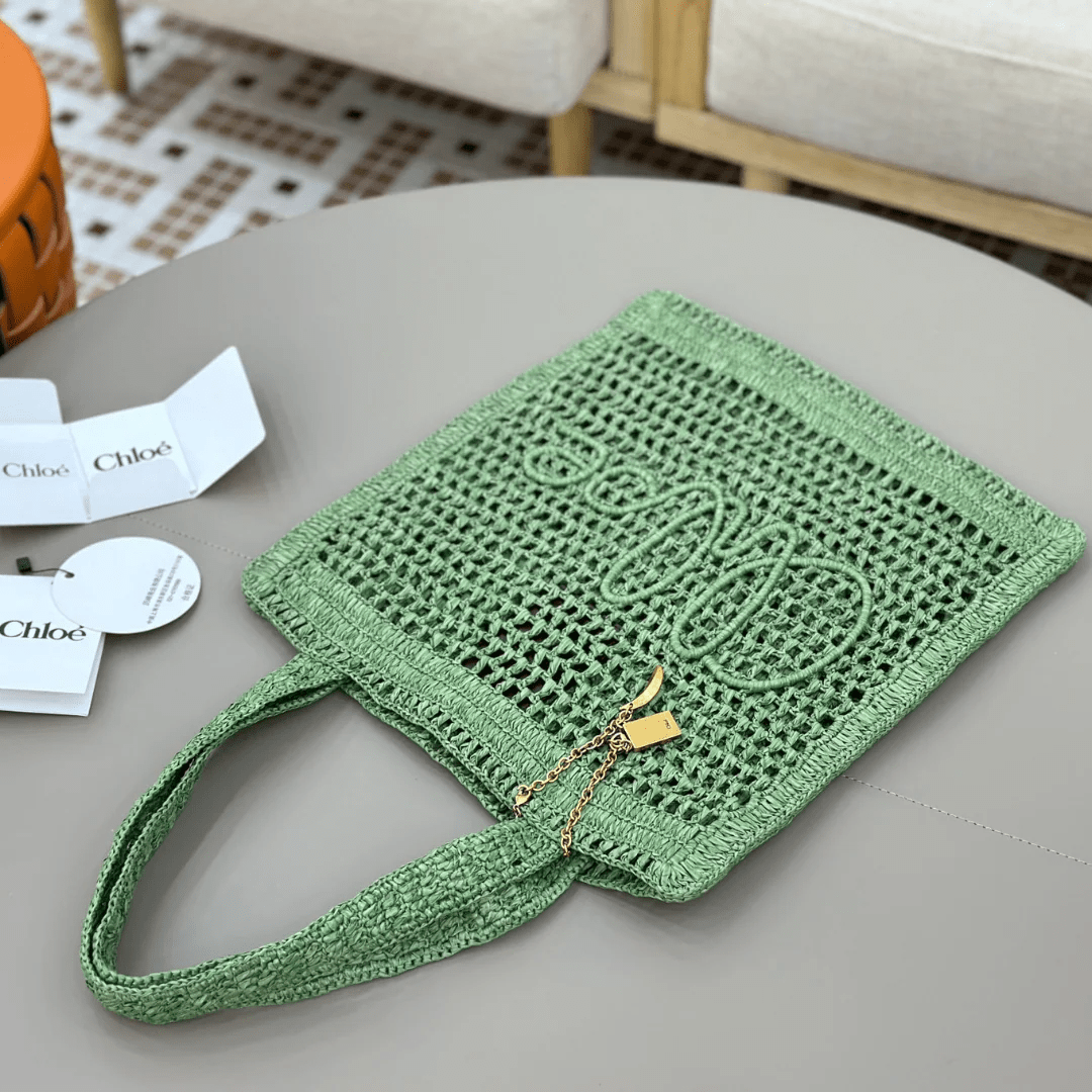 Chloé – Summer Banana Tasche aus Raffia